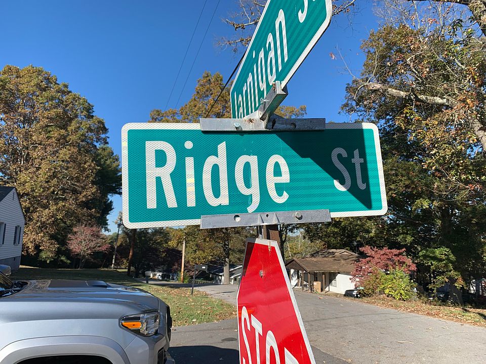 2nd image of 1111 Ridge St Lot 12