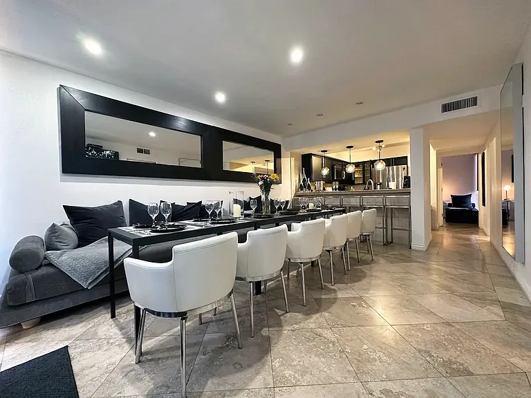 N Scottsdale Rd — Photo 24