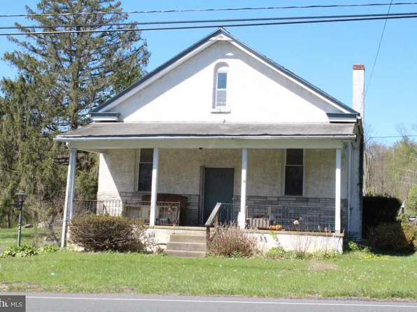 1462 N Gravel Pike, Perkiomenville, PA 18074