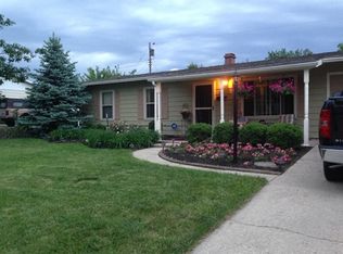 814 Bellows Dr, New Carlisle, OH 45344