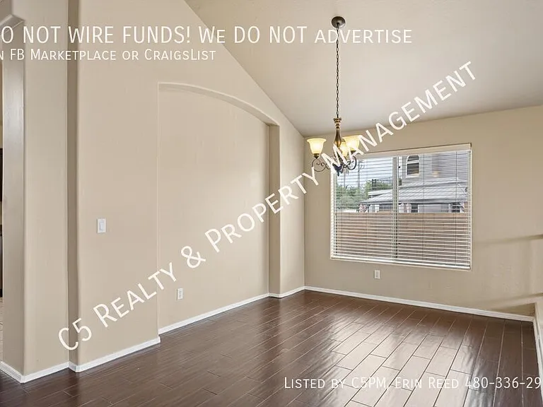 1230 S Harrington St — Photo 11