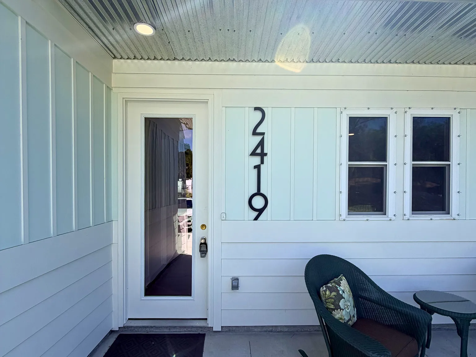 3 bed, 2.0 bath, $2,150 — Photo 3
