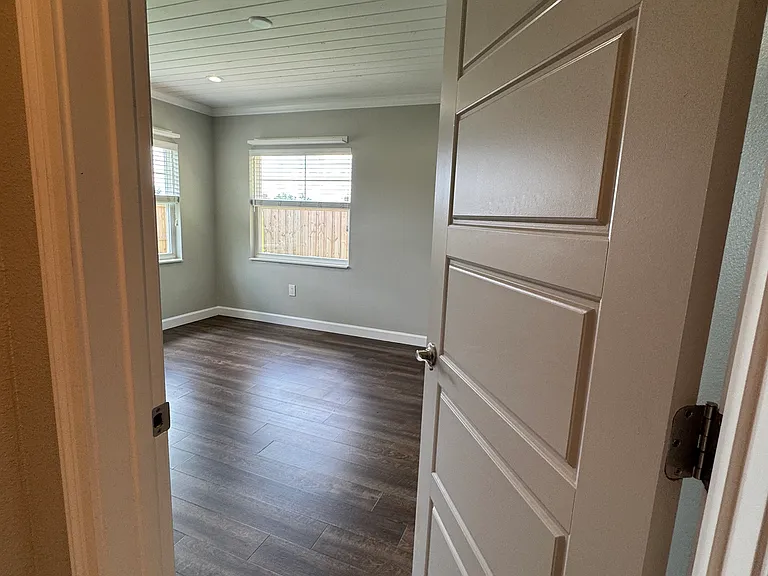 10430 Lithia Pinecrest Rd — Photo 25