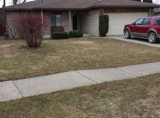 3694 Brandi Dr, Sterling Heights, MI 48310