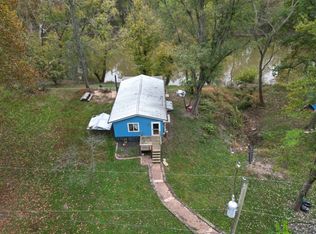 597 Exline Camp Rd, Elizabeth, WV 26143