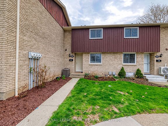 2nd image of 50 Lakeshore Rd #44