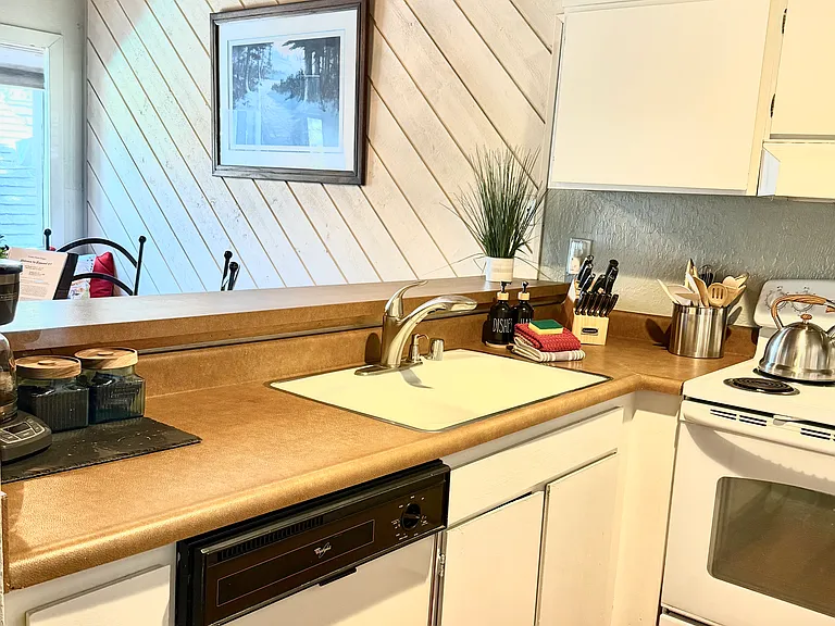 1629 Majestic Pines Dr #61 — Photo 7