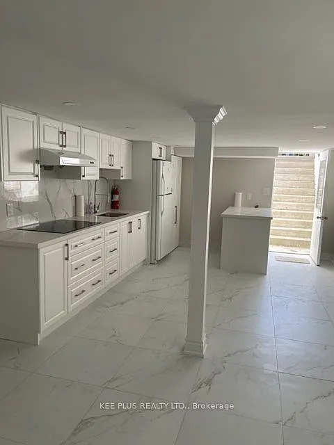 2 bed, $2,000 — Photo 2