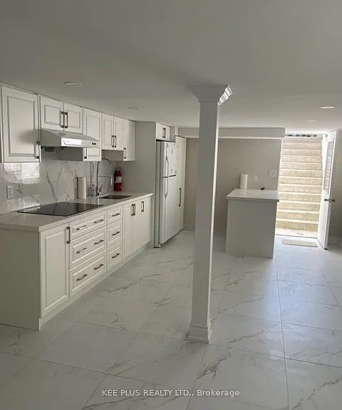 38 Cliffside Dr — Photo 2