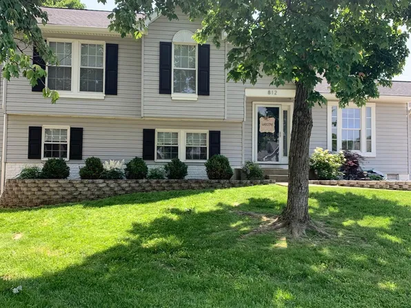 812 Vacation Dr, Odenton, MD 21113