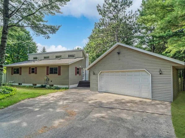 N1552 Mallard Bay Rd, Keshena, WI 54135