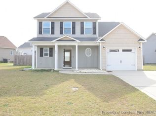 145 Harcourt Pl, Raeford, NC 28376