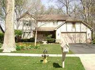 2642 Stoneleigh Dr, Toledo, OH