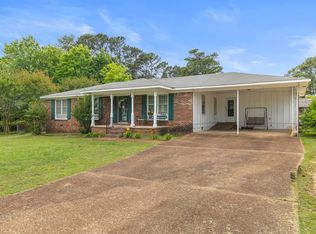 2163 Estaline Dr, Florence, AL 35630