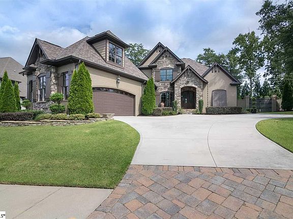 2nd image of 47 Rolleston Dr
