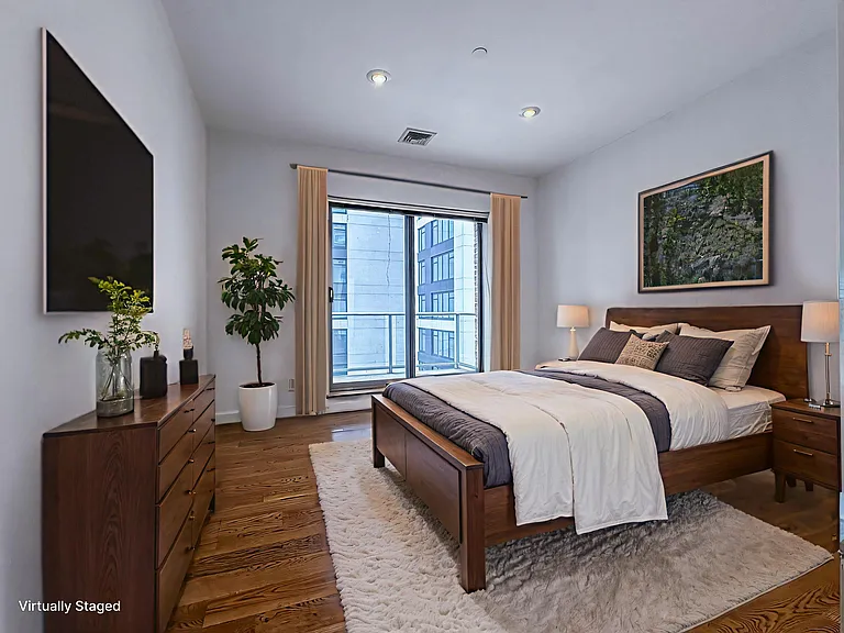 210 E 35th St #6B — Photo 7