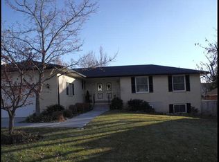 882 E Raymond Rd, Fruit Heights, UT 84037