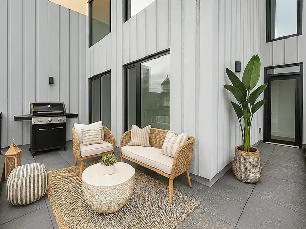 3321 Glenwood Road image 1 of 16