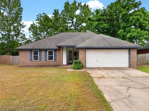 2111 Aspen Ter, Greenwood, AR 72936