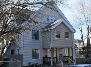 12-14 Longview St, Springfield, MA 01108