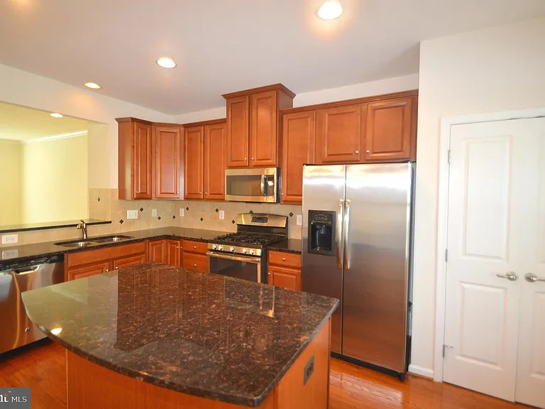42618 Drazenovich Epoch Ter — Photo 15