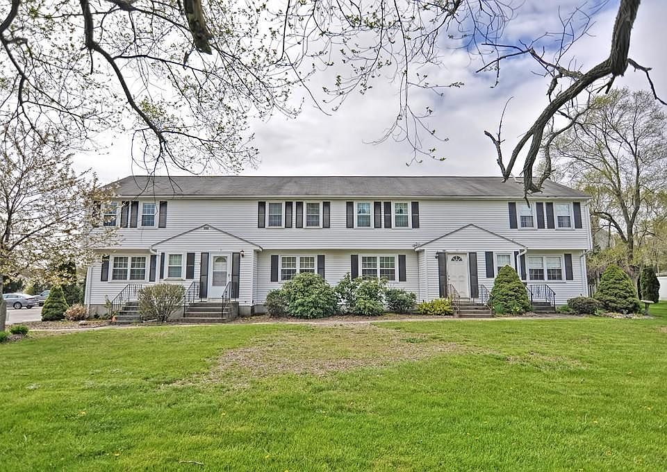 1st image of 164 E Bacon St #3