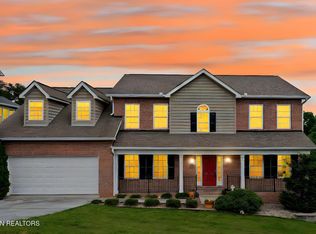 1820 Falling Waters Rd, Knoxville, TN 37922