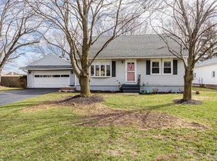 8 Bennett Ave, Bloomfield, NY 14469