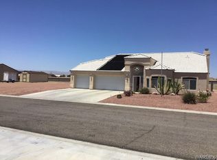 2075 E Sandtrap Ln, Fort Mohave, AZ 86426