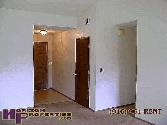 (4) : 208 Quadra Ave Rio Linda, CA