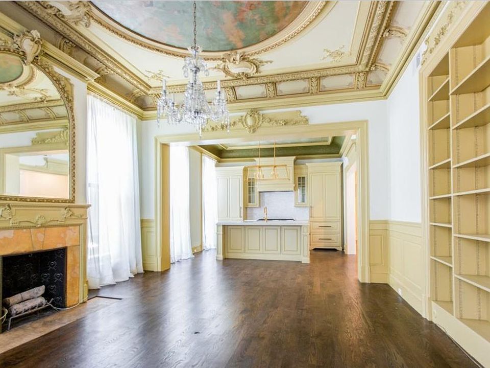 1st image of 515 W Wrightwood Ave APT 303
