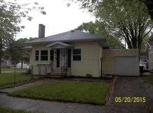 736 Home Park Blvd, Waterloo, IA 50701