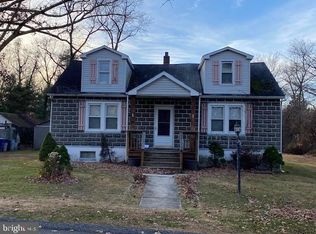 14 Delaware Ave, Hainesport, NJ 08036