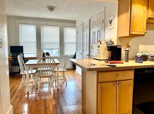 223 Summer St APT 3L, Somerville, MA 02143
