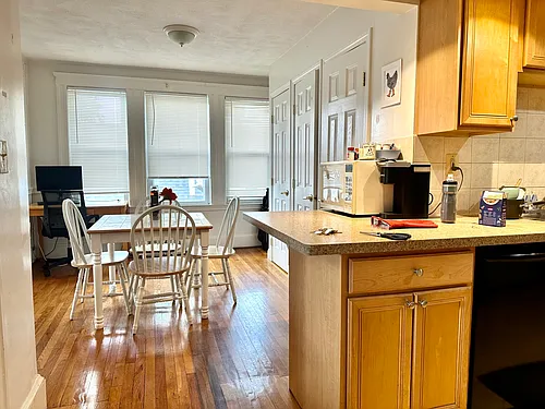 223 Summer St Photo 1