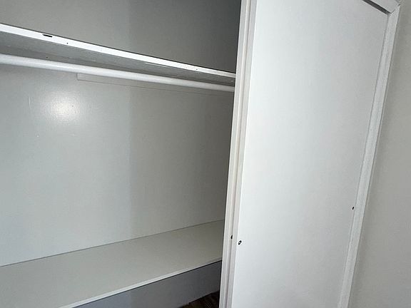 5th image of 177-181 E 19th St #2