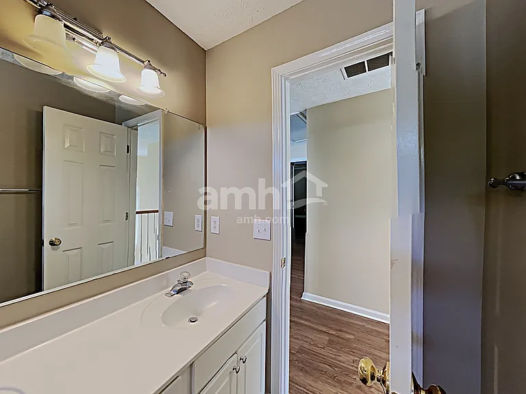 2175 Carlysle Cove Dr — Photo 21