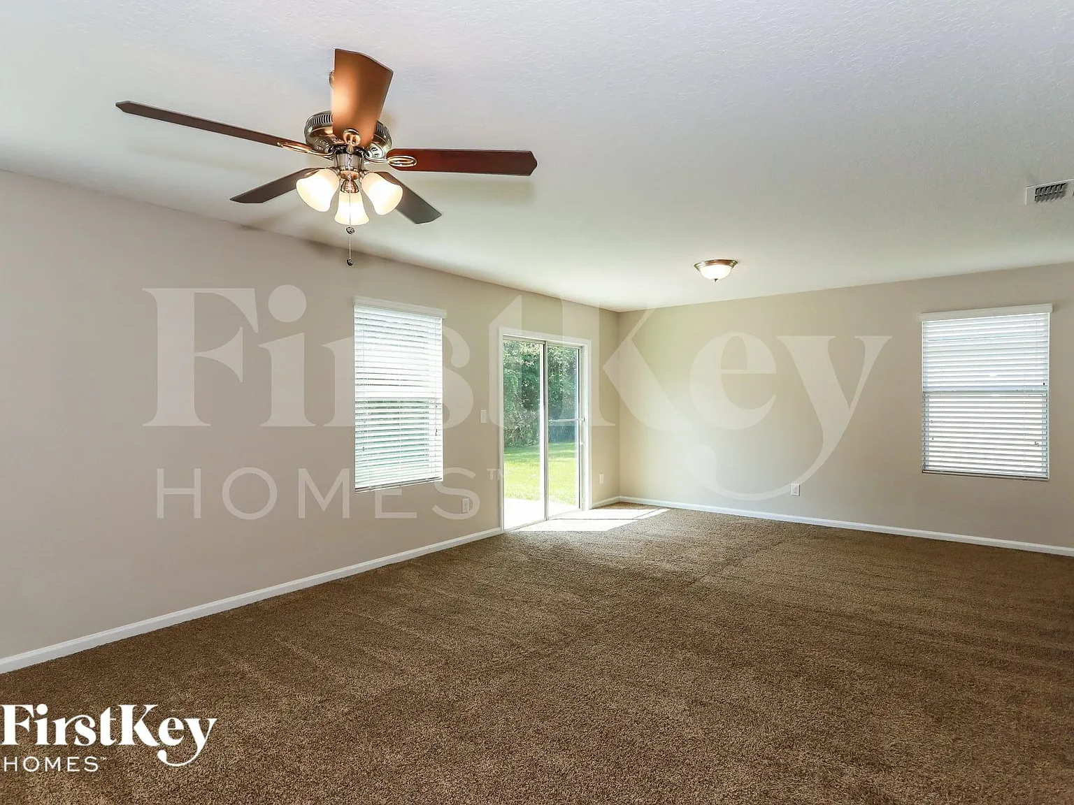 3 bed, 2.0 bath, 1564 sqft, $1,755 — Photo 4