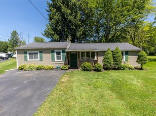 7042 N Manlius Rd, Kirkville, NY 13082