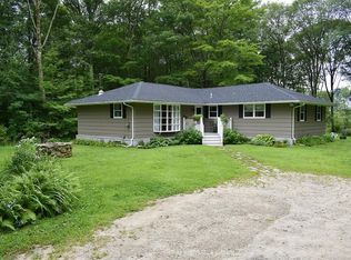 34 Hardwick Rd, Petersham, MA 01366