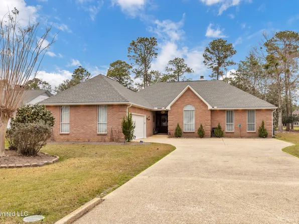 7435 Mahalo Hui Dr, Diamondhead, MS 39525