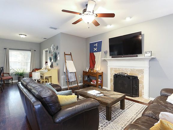 5th image of 130 Cibolo Basin Dr