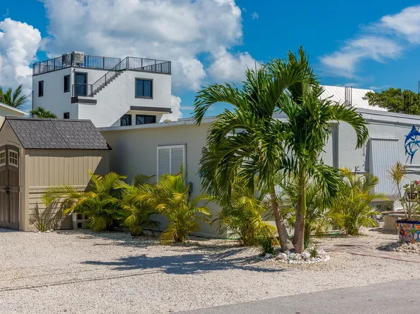 31515 Avenue E, Big Pine Key, FL 33043