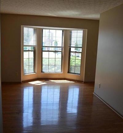 3rd image of 3088 Fabyan Dr