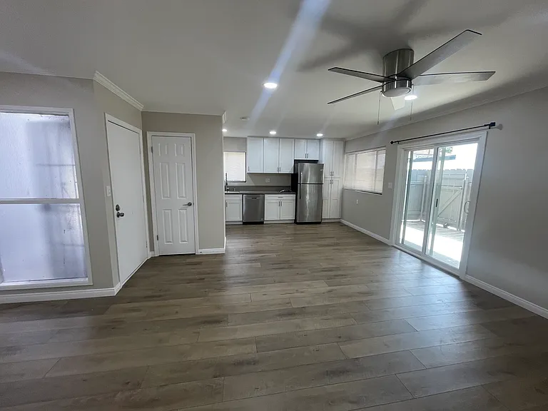 8662 Hurlbut St #8662 — Photo 23