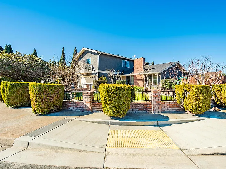 4841 Cheryl Ct — Photo 30