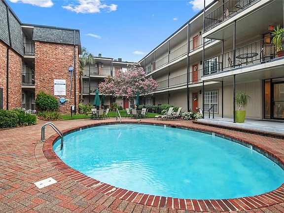 2nd image of 2521 Metairie Lawn Dr #114