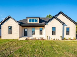 1 Ridge View St, Vilonia, AR 72173