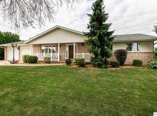 730 Kelly Ln, Dubuque, IA 52003