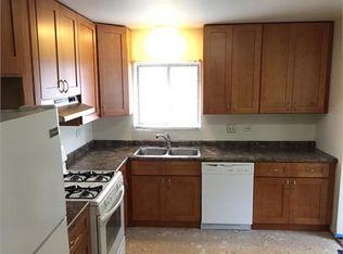 9039 Lincoln Ct APT 306, Orland Park, IL 60462